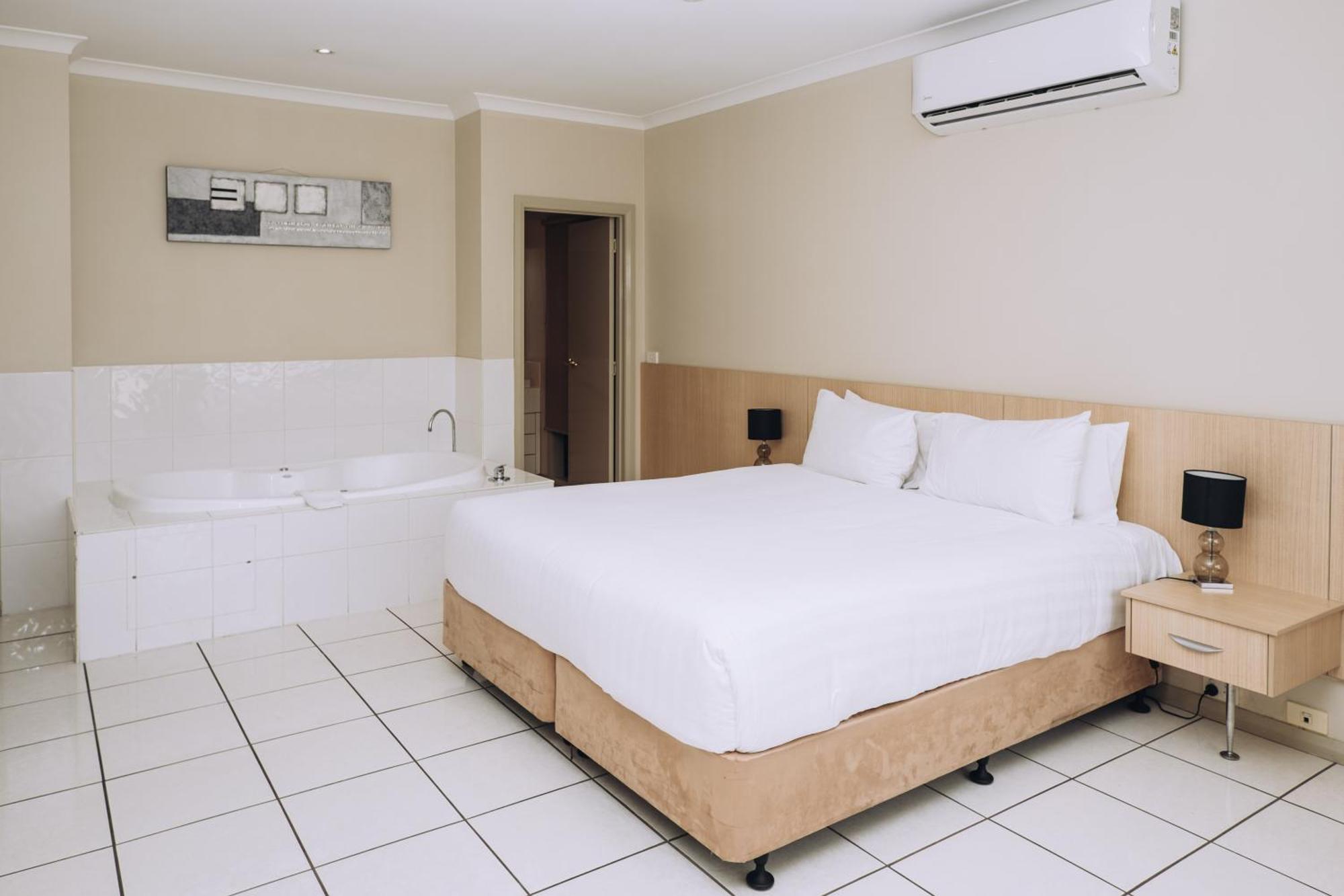 Best Western Chaffey Motor Inn Милдура Стая снимка